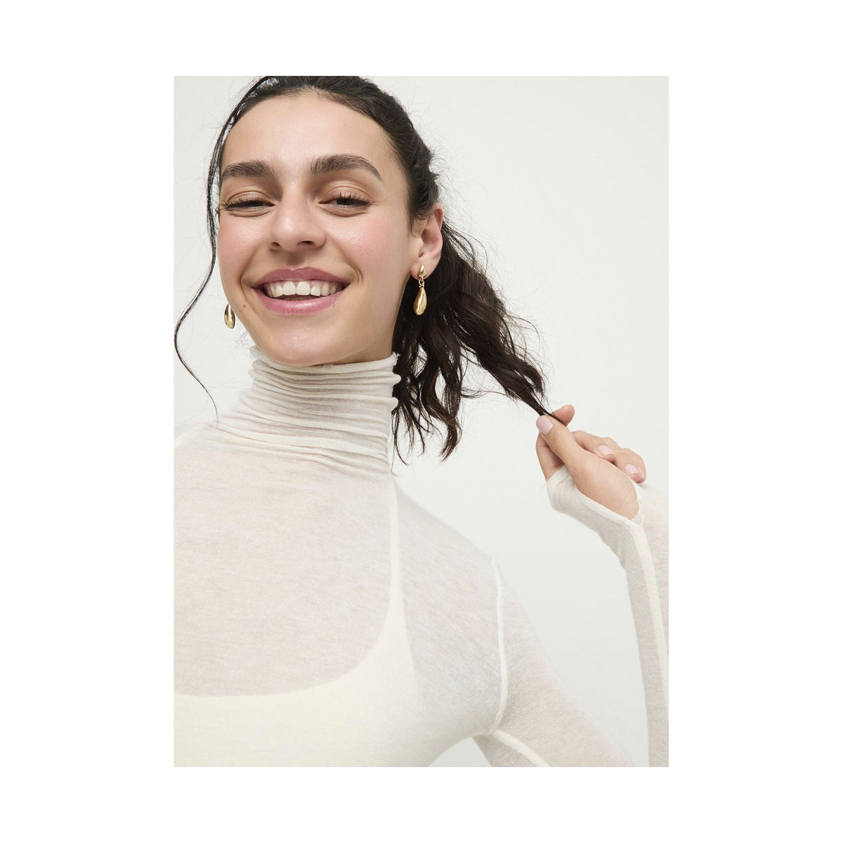 Earrings Axis