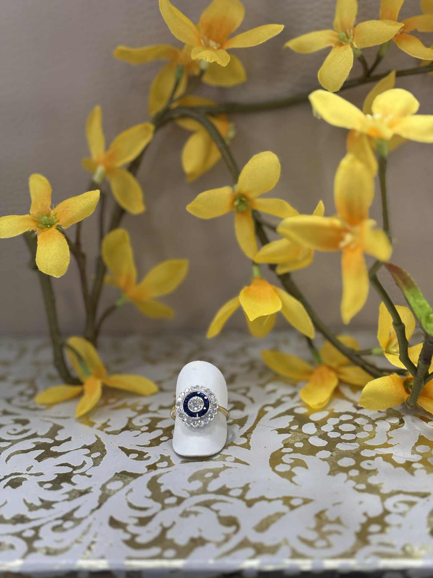 18ct Yellow Gold Sapphire and Diamond Cluster Dress Ring