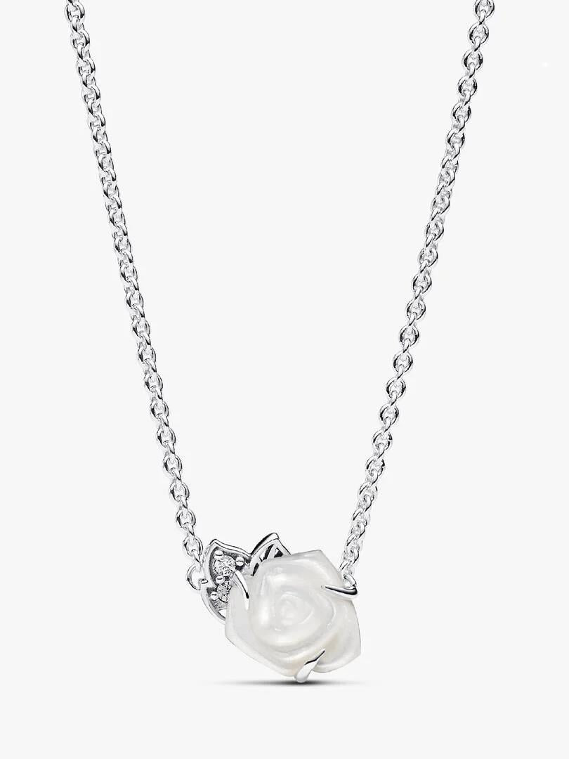 White Rose in Bloom Collier Necklace