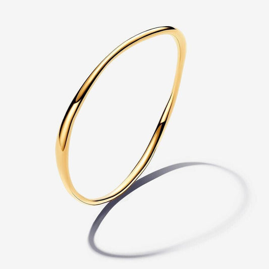 Organically Shaped Bangle - Medium 19cm