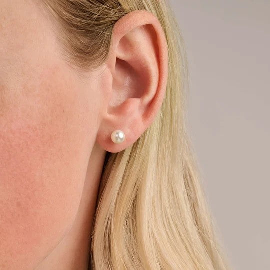 Pearl Earstuds