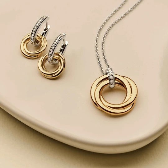 Twisted Circle Gold Vermeil Necklace