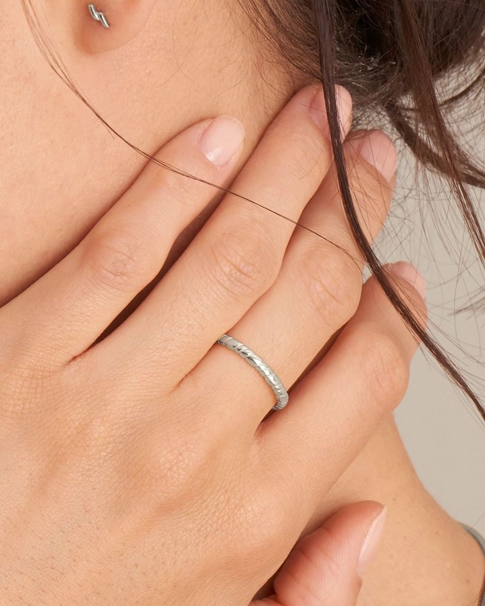 Silver Smooth Twist Thin Band Ring