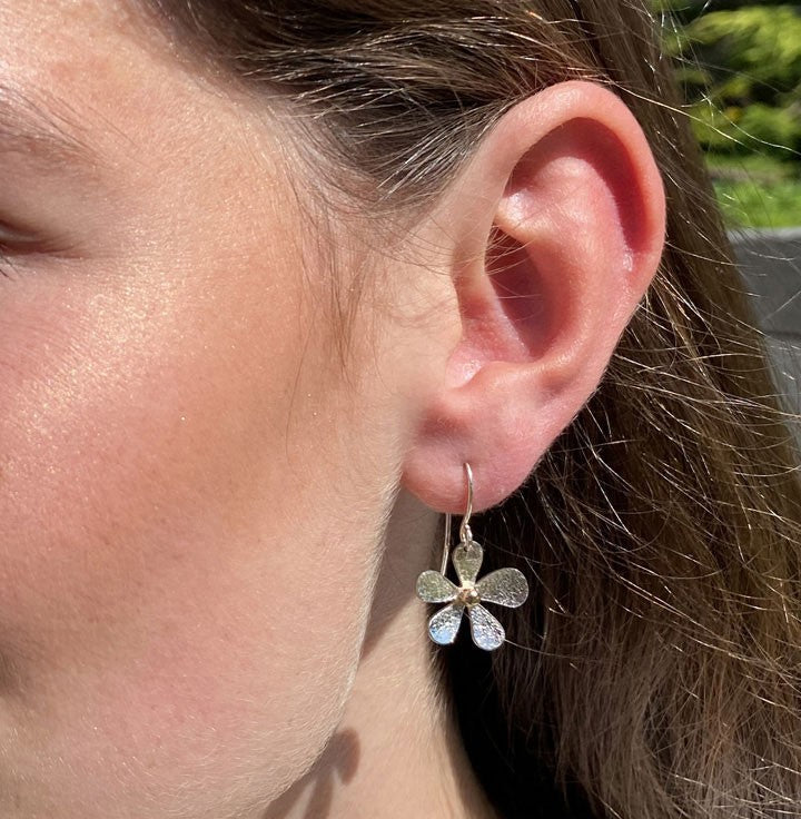 Daisy Earrings – DDM