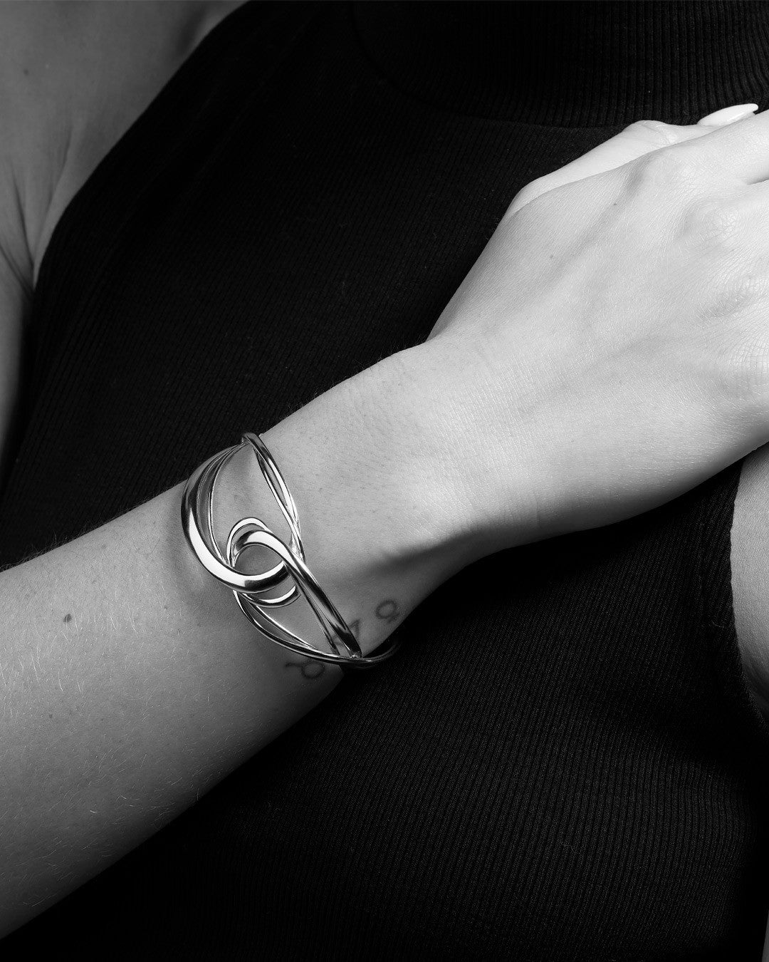 Infinity Grande Cuff Bangle