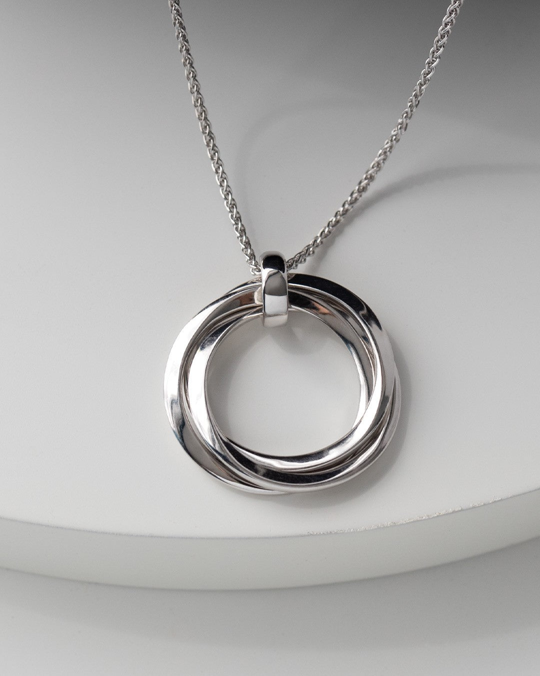 Bevel Trilogy Grande Link Slider Necklace