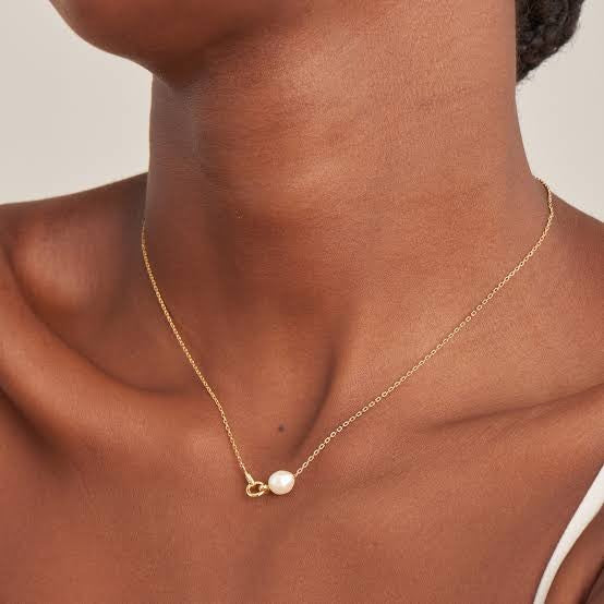 Pearl Power Ladies Necklace, adjustable length