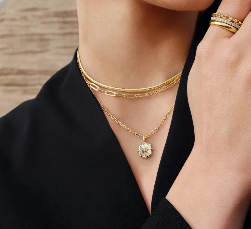 Gold Paper Clip Link Ring, size 52.