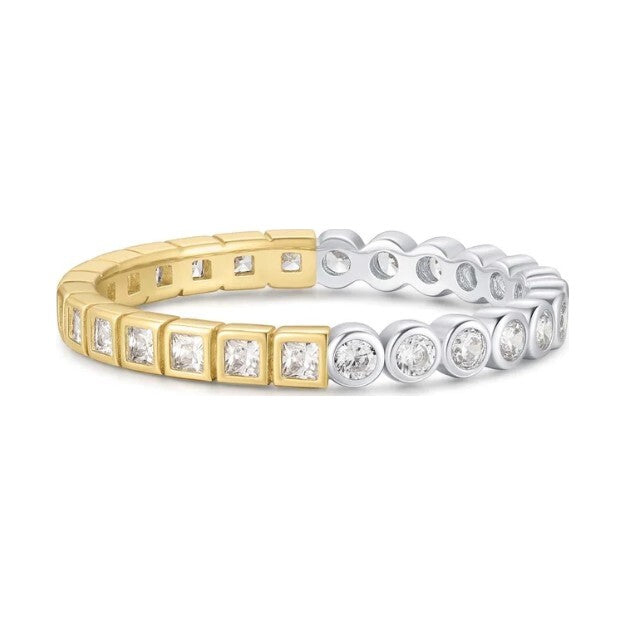 Two-Tone Square and Circle Bezel Ring, size 52.