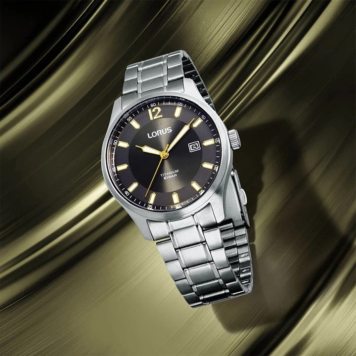 Lorus Gents Titanium Grey Dial Bracelet Watch