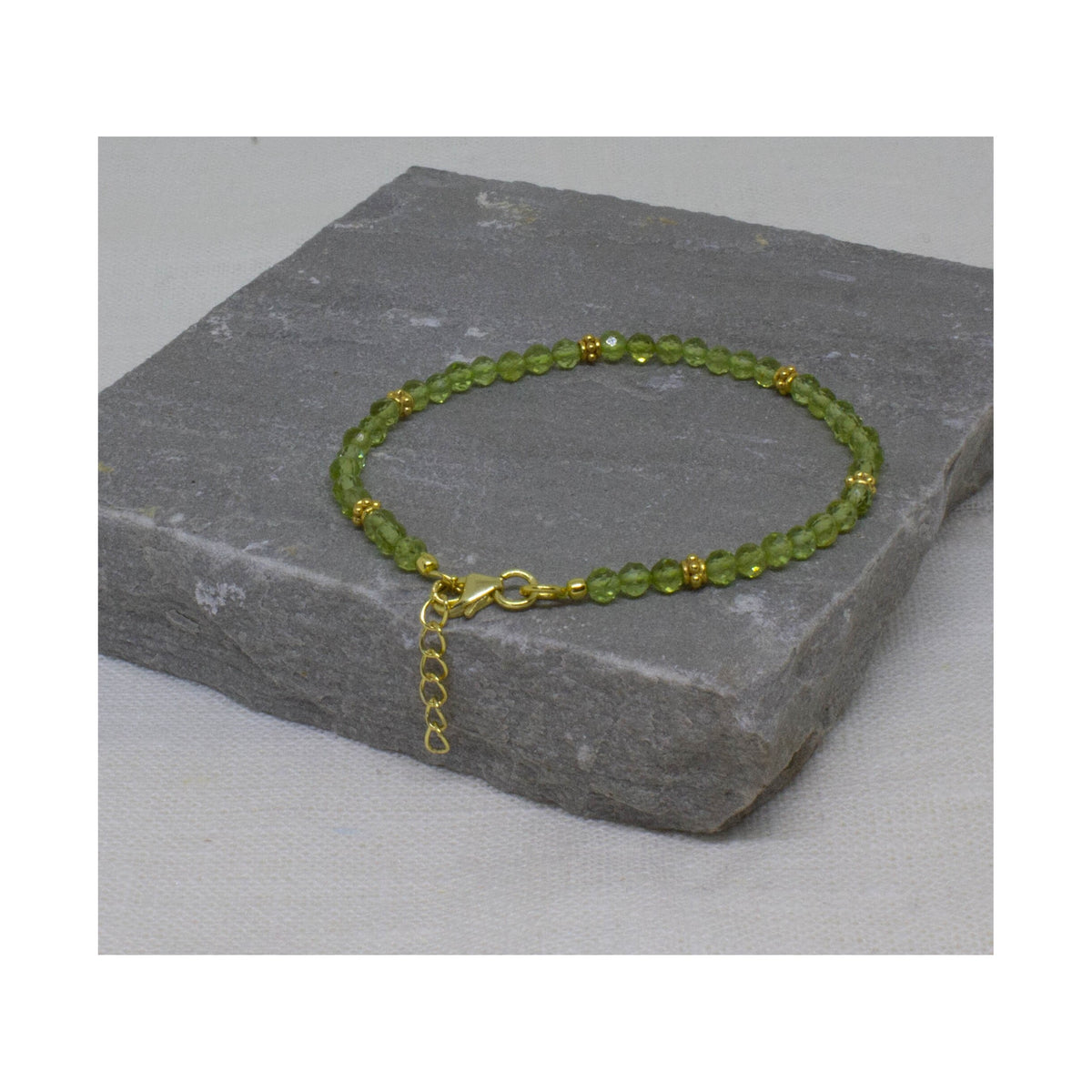 Peridot Gemstone and Gold Beaded Bracelet