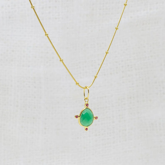 Green Onyx Gemstone Astra Pendant Necklace