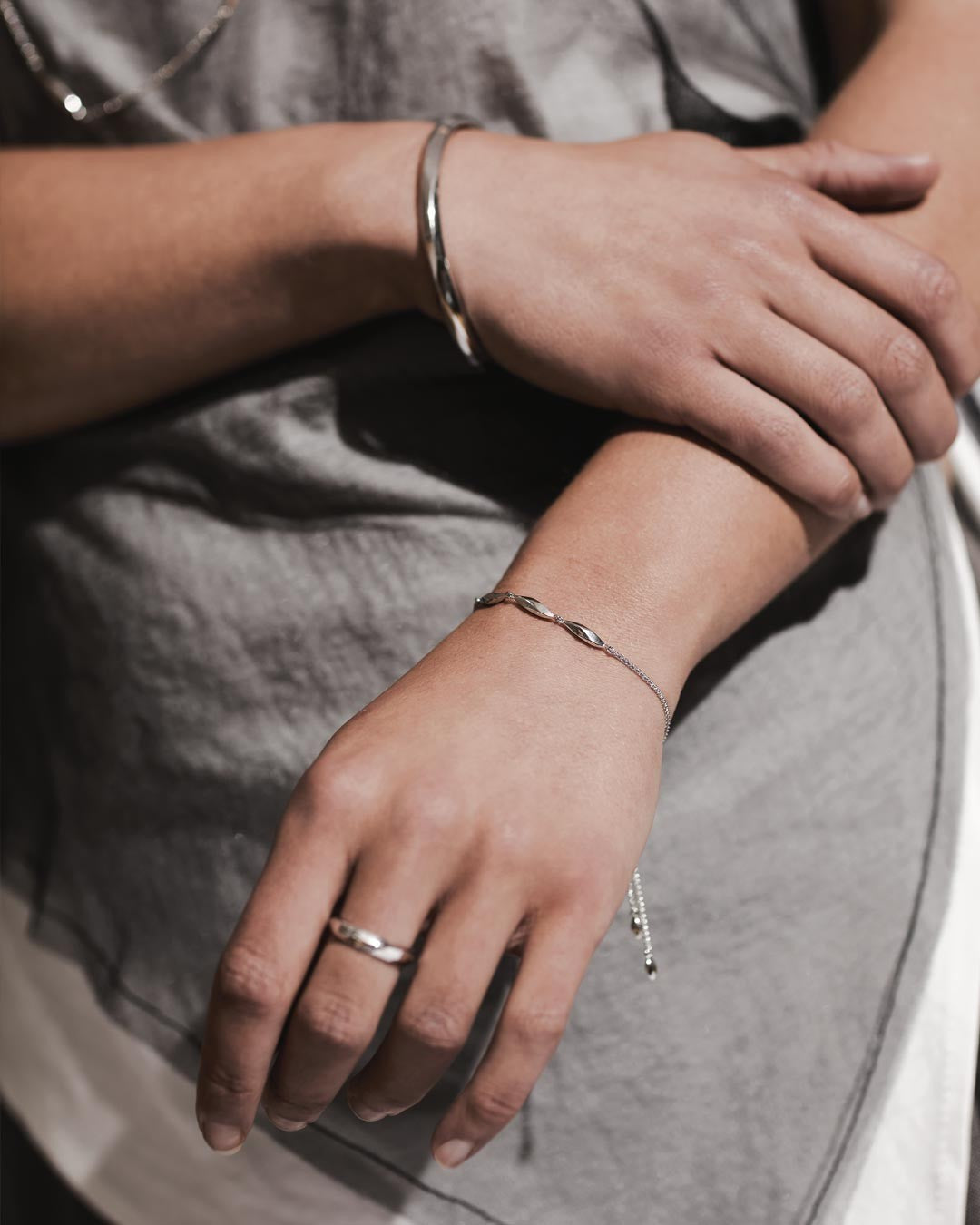Glint Geo Band Ring