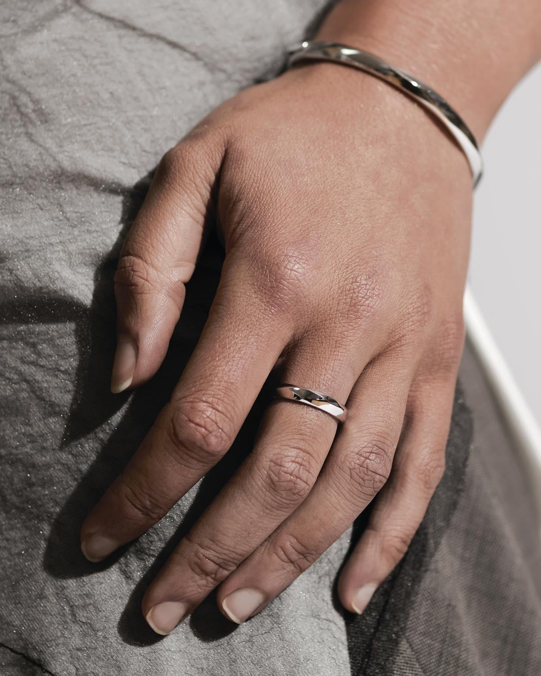 Glint Geo Hinged Bangle