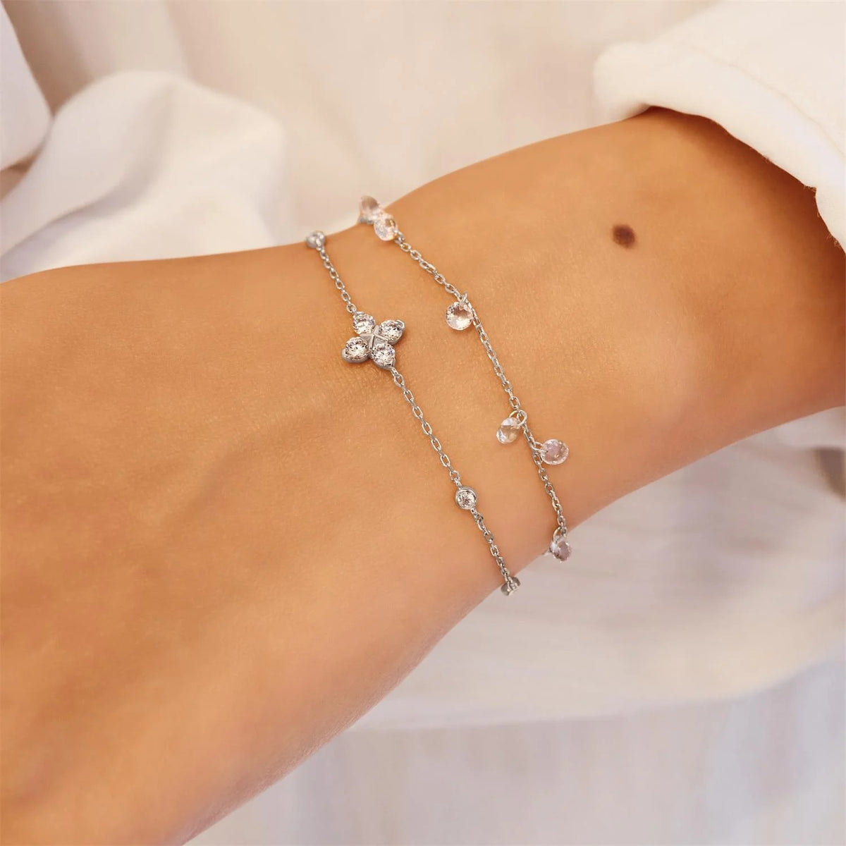 Silver Droplet Station Bracelet