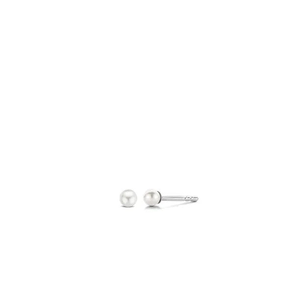 Pearl Earstuds 3mm