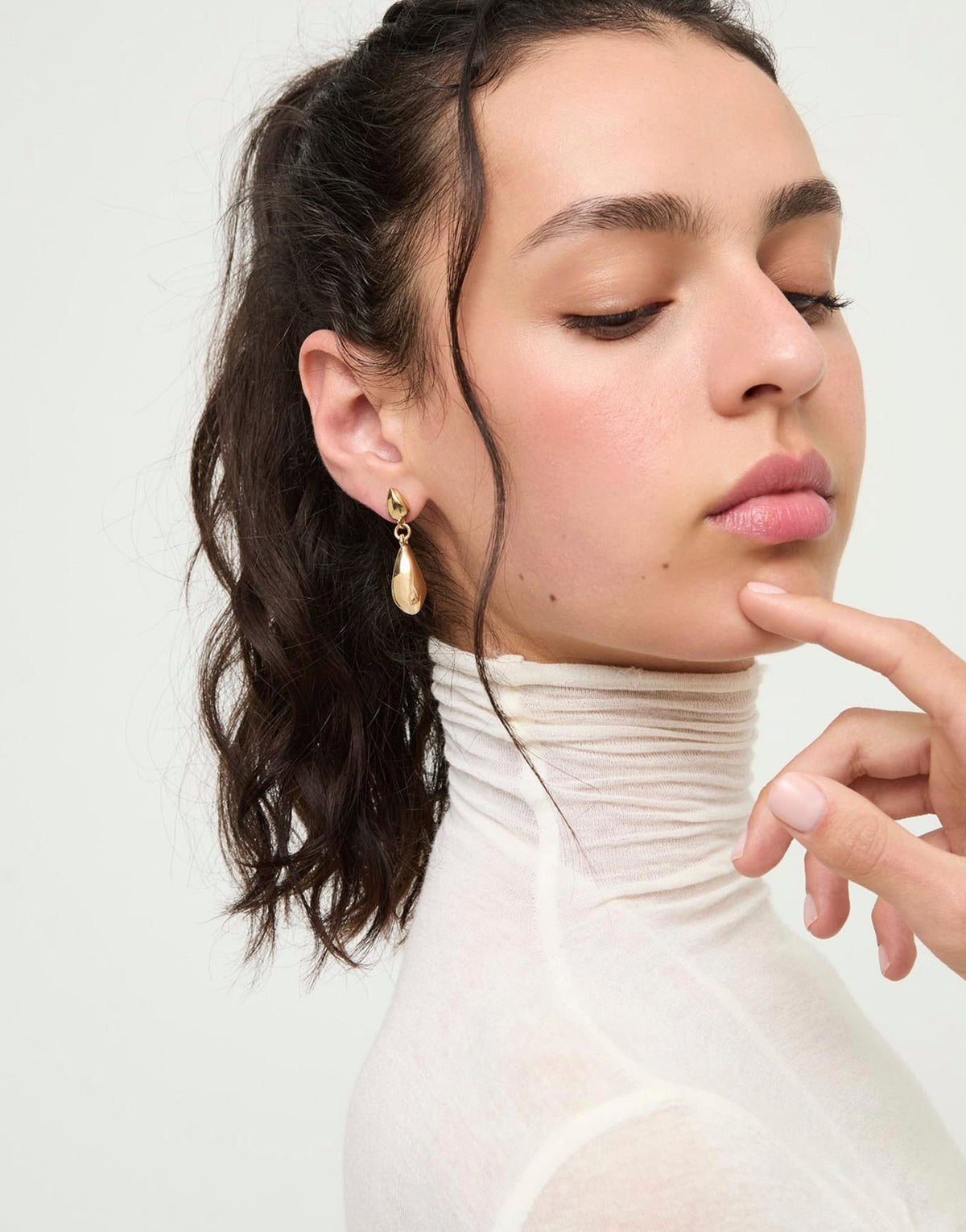 Earrings Axis