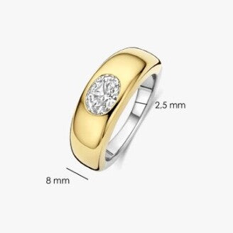 Bold Oval Zirconia Ring