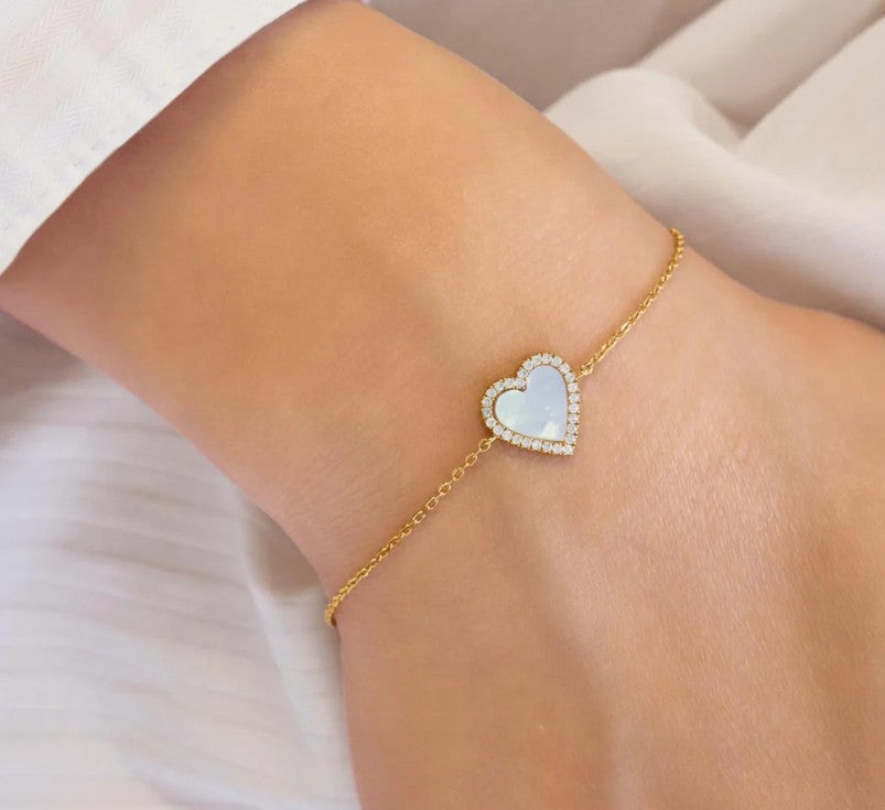Gold Mother of Pearl Halo Heart Bracelet