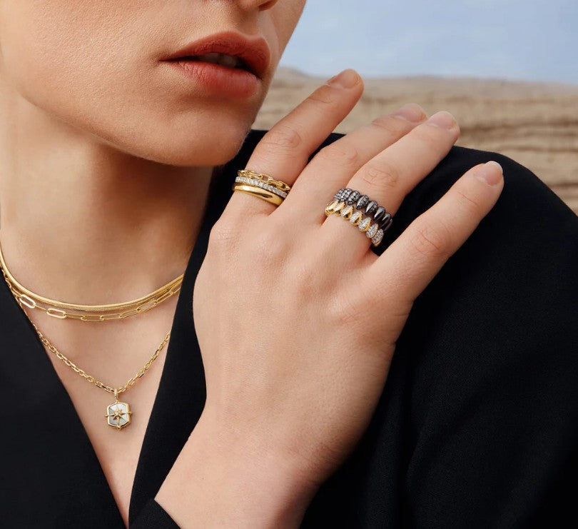 Gold Paper Clip Link Ring, size 56.